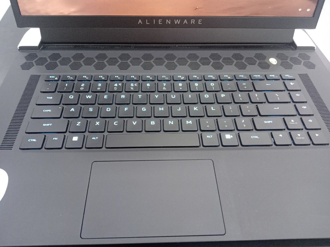 Alienware X17 R2 core i7 12Gen Ram 32GB ssd, Computers & Tech, Laptops ...