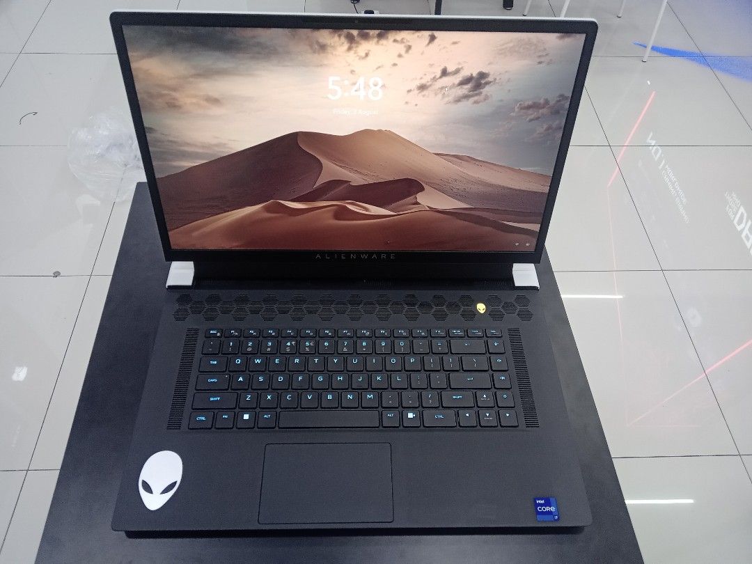 Alienware X17 R2 core i7 12Gen Ram 32GB ssd, Computers & Tech, Laptops ...