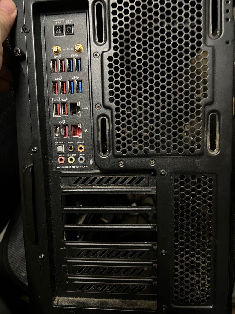 電腦主機Asus Crosshair C8H Wi-Fi, Corsair 460x, H110i, 電腦＆科技, 桌上電腦 - Carousell