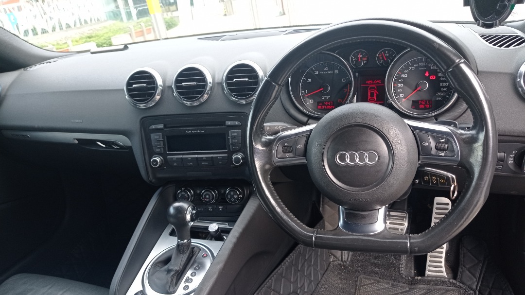Audi TT Coupe 3.2 quattro Auto62863131977601114