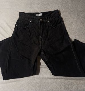 (Category: ) located in . Submitted by Sheeeezz (Listing ID 1317808555, Image 1). Description: .