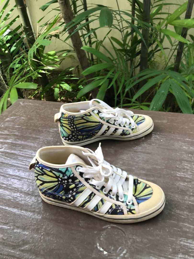 Authentic Adidas sneakers. Size US6.5 UK 5 EU 38 CHN 235