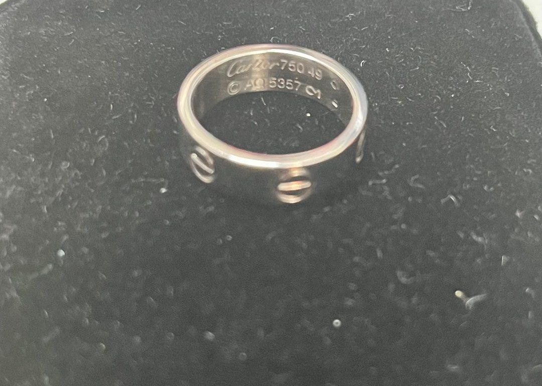 Cartier love ring details sale