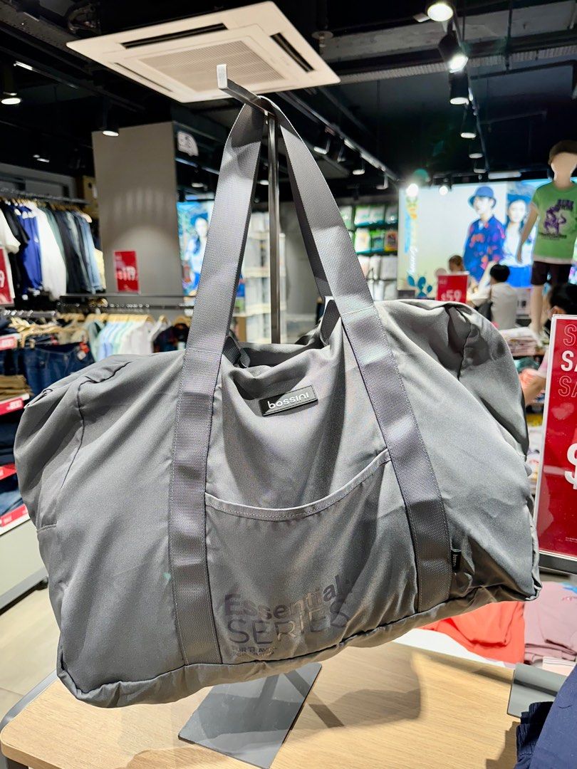 Bossini pocketable travel bag