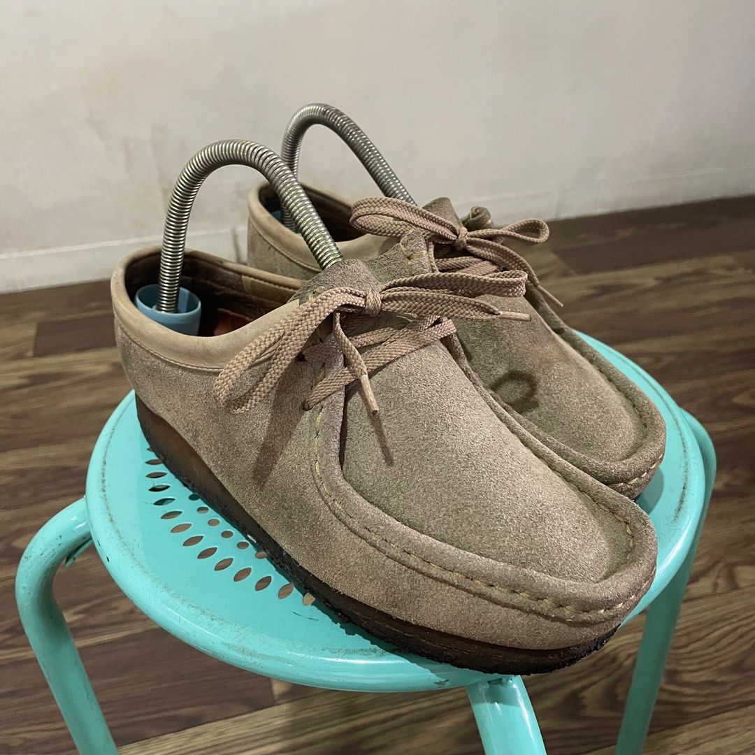 Clarks wallabee maple suede size 40/26cm, Fesyen Pria, Sepatu