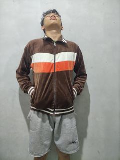 (Kategori: ) berada di . Dikirim oleh sinarold13 (ID iklan 1316551539, Gambar 1). Deskripsi: .