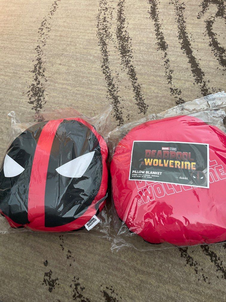 Deadpool Wolverine Pillow Blanket Carousell