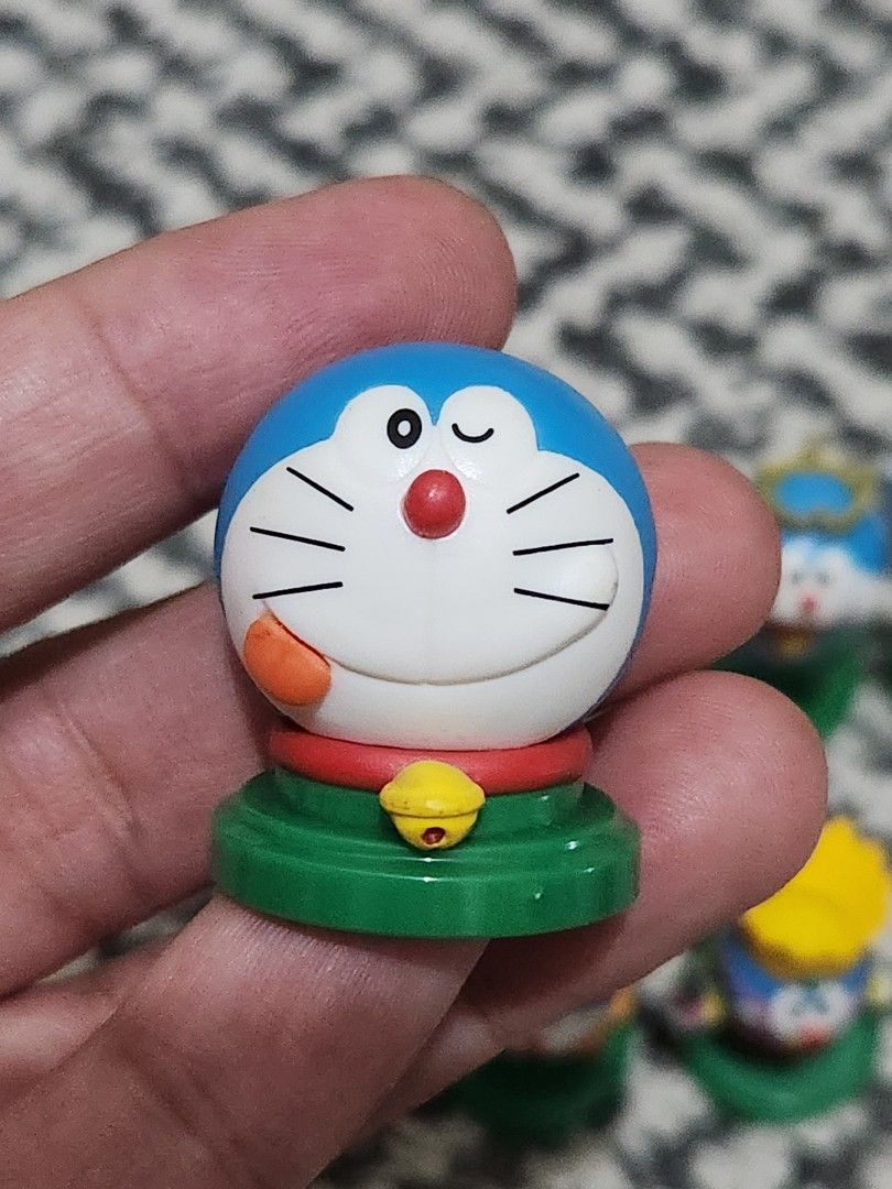 Doraemon Furuta Figures (Category: Figurines & Statues) located in Imus. Submitted by veganistic (Listing ID 1317847968, Image 3). Description: 100% Japan Merch Preloved 6 x doraemon 1 x Damulag- 350 Shin Chan 100.