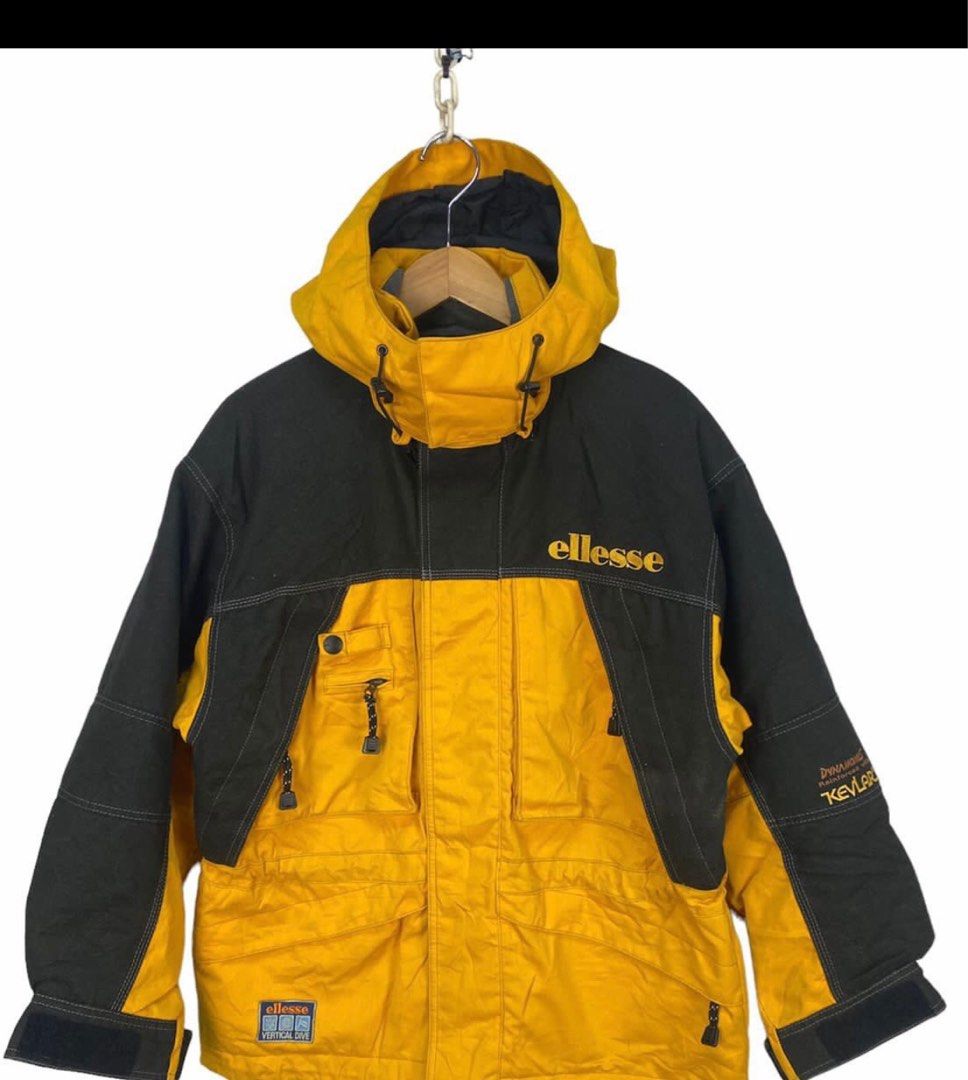 Ellesse spellout hoodie zipper jacket Men s Fashion Coats Jackets and Outerwear on Carousell