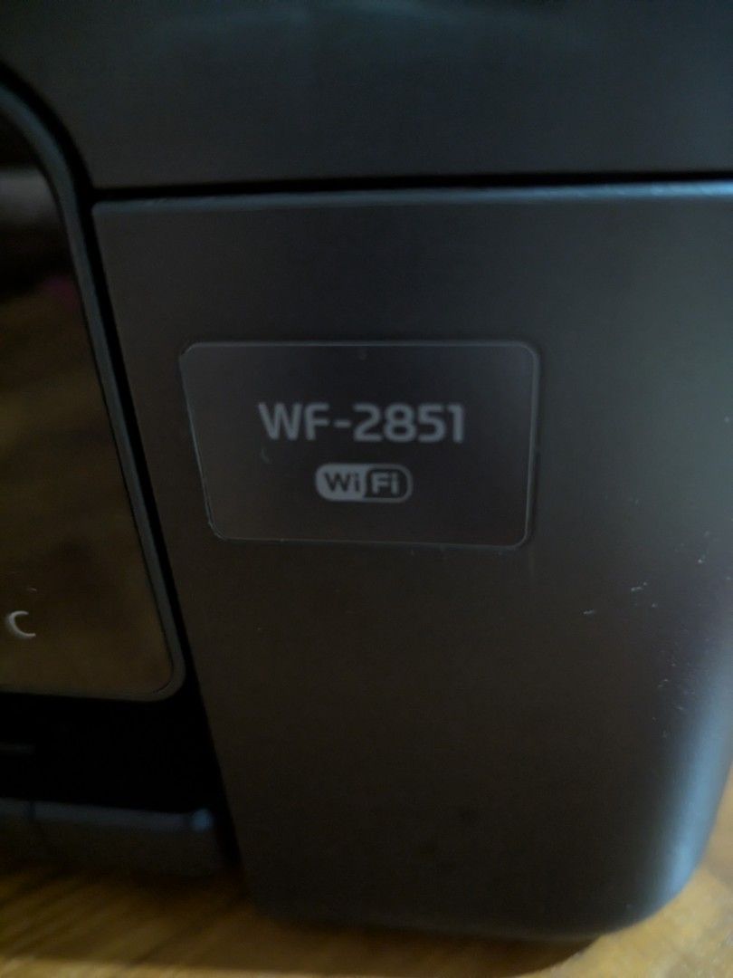 Epson Printer (Category: Printers, Scanners & Copiers) located in Singapore. Submitted by cmphotography (Listing ID 1317825696, Image 3). Description: Sparingly used. Has scanner, printer, photocopier . Cartridge dry.