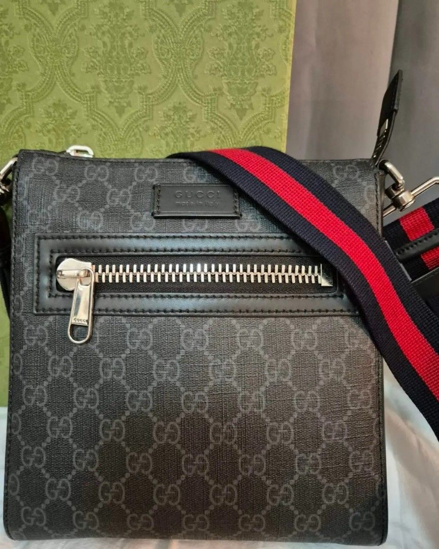 Gucci bag gg supreme store