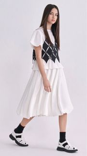 （分類：）位於 。 由 ylaaa 提交（商品編號 1317777467，圖片 1）。簡介： 。