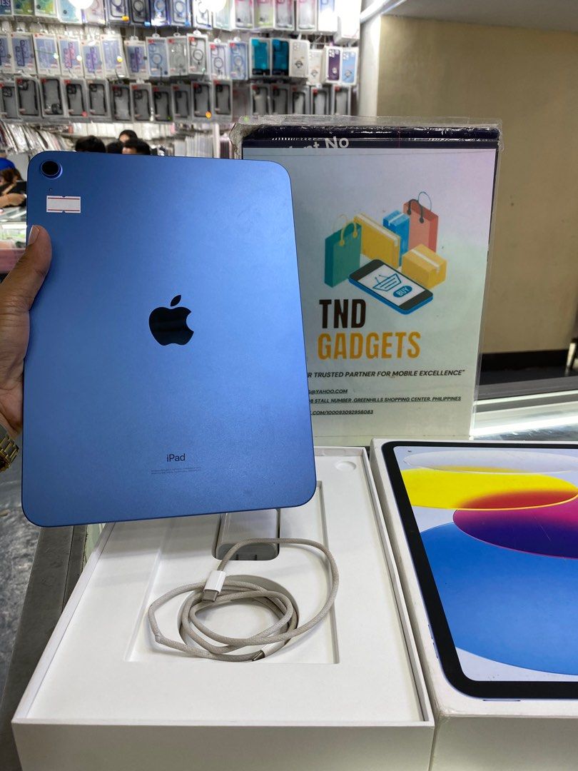 Ipad 10th gen 64gb wifi (Category: iPad) located in Pasig City. Submitted by melissaomb01623 (Listing ID 1317777685, Image 1). Description: Ipad 10th gen 64gb wifi good as new complete with box under warranty till April 2025 📌pick up store in greenhills shopping center 📌we do cod in metro manila and near provinces just add sf only 📌we ship nationwide via LBC 📌we accept swap/trade in 📌we accept credit card/ggives 📌we aacept billease installm