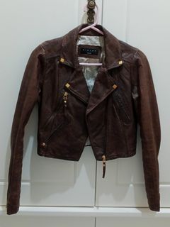 (Kategori: ) berada di . Dikirim oleh Lolypop17 (ID iklan 1317806818, Gambar 1). Deskripsi: .