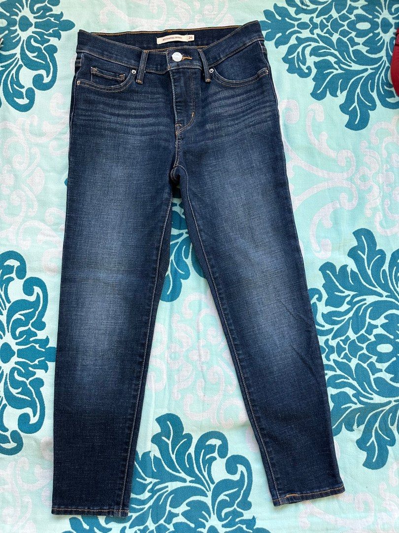 Levis Jeans size 26 Carousell