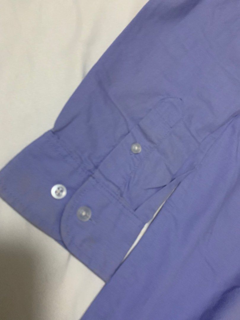 Long Sleeve Button Up Shirt (Category: Formal Shirts) located in Manila. Submitted by declutteringdani (Listing ID 1317856827, Image 3). Description: Condition in the oicture above Size 18 Rfs:decluttering Loc:feu diliman Mop:gcash Mod:ggx or sdd.