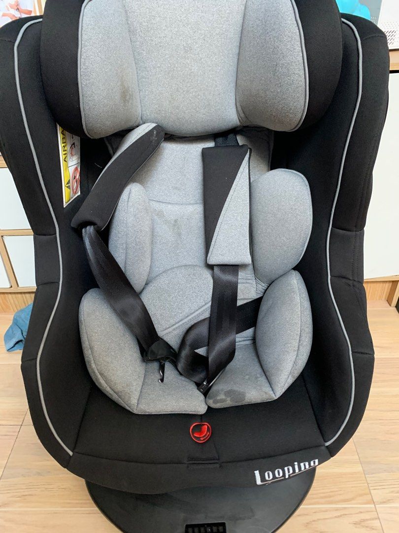 Looping Car Seat (Category: Car Seats) located in Valenzuela. Submitted by lovedbyhope (Listing ID 1317878852, Image 1). Description: Looping Car Seat RFS: Outgrown.