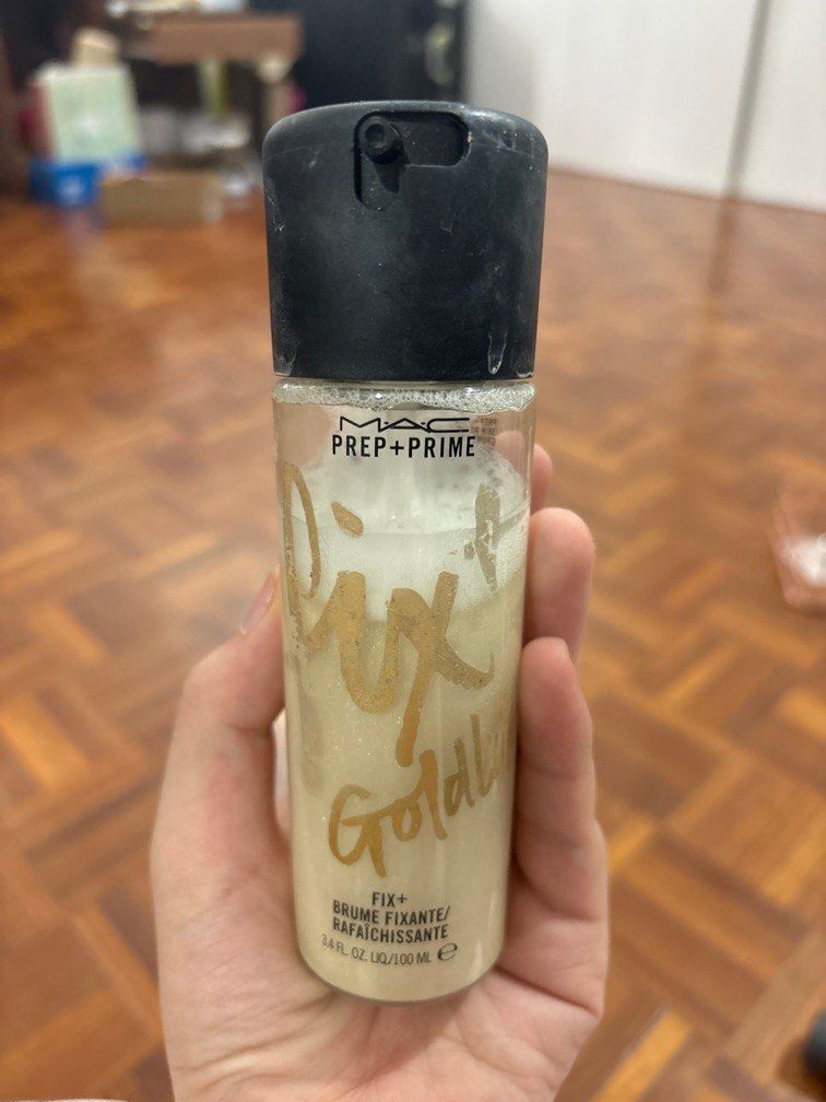 Mac Fix Plus Gold (Category: Makeup) located in Cebu City. Submitted by makeupdontbreakup (Listing ID 1317740010, Image 1). Description: About 85% left Used few times only Rfs: i have the original one pa.