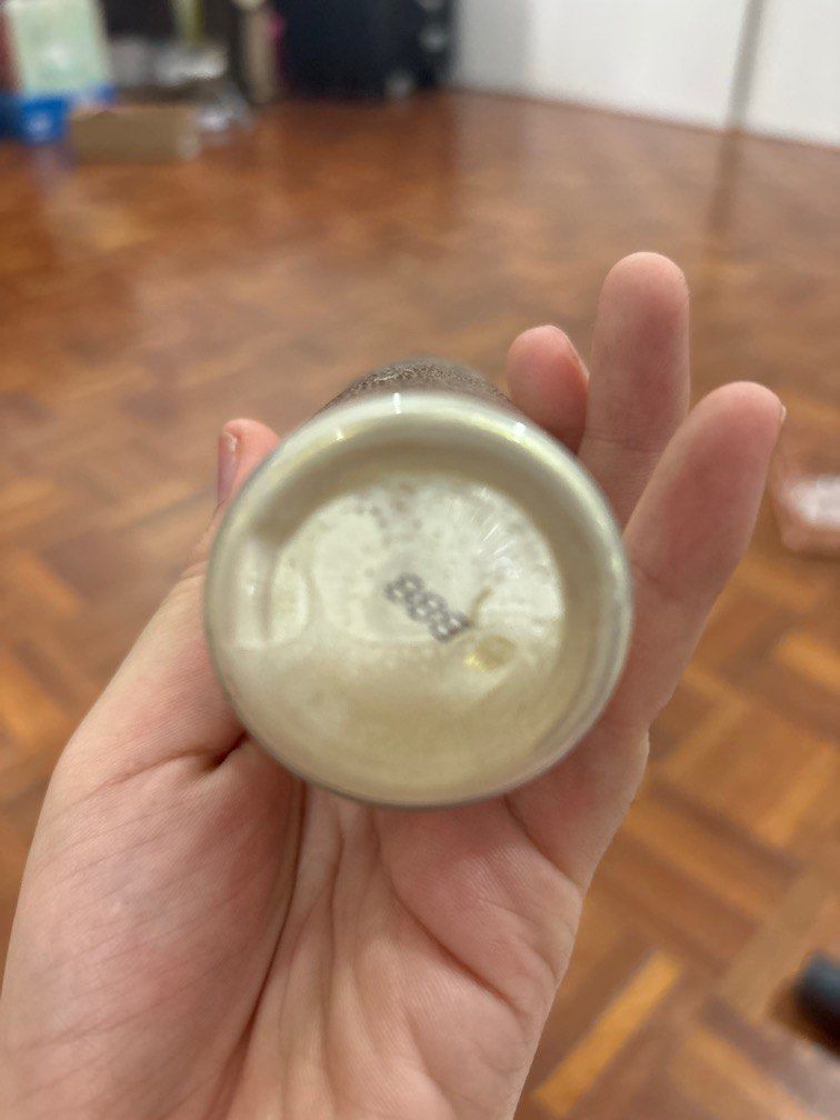 Mac Fix Plus Gold (Category: Makeup) located in Cebu City. Submitted by makeupdontbreakup (Listing ID 1317740010, Image 3). Description: About 85% left Used few times only Rfs: i have the original one pa.