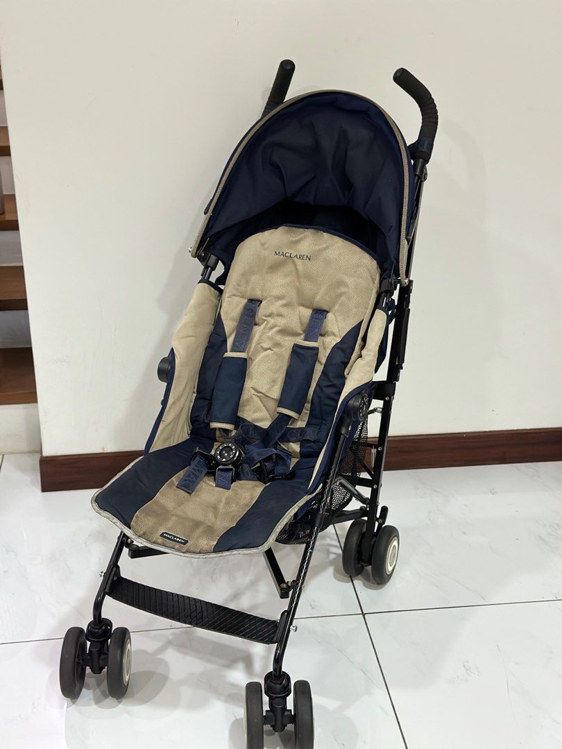 Maclaren Quest Stroller with Rain Cover Blue