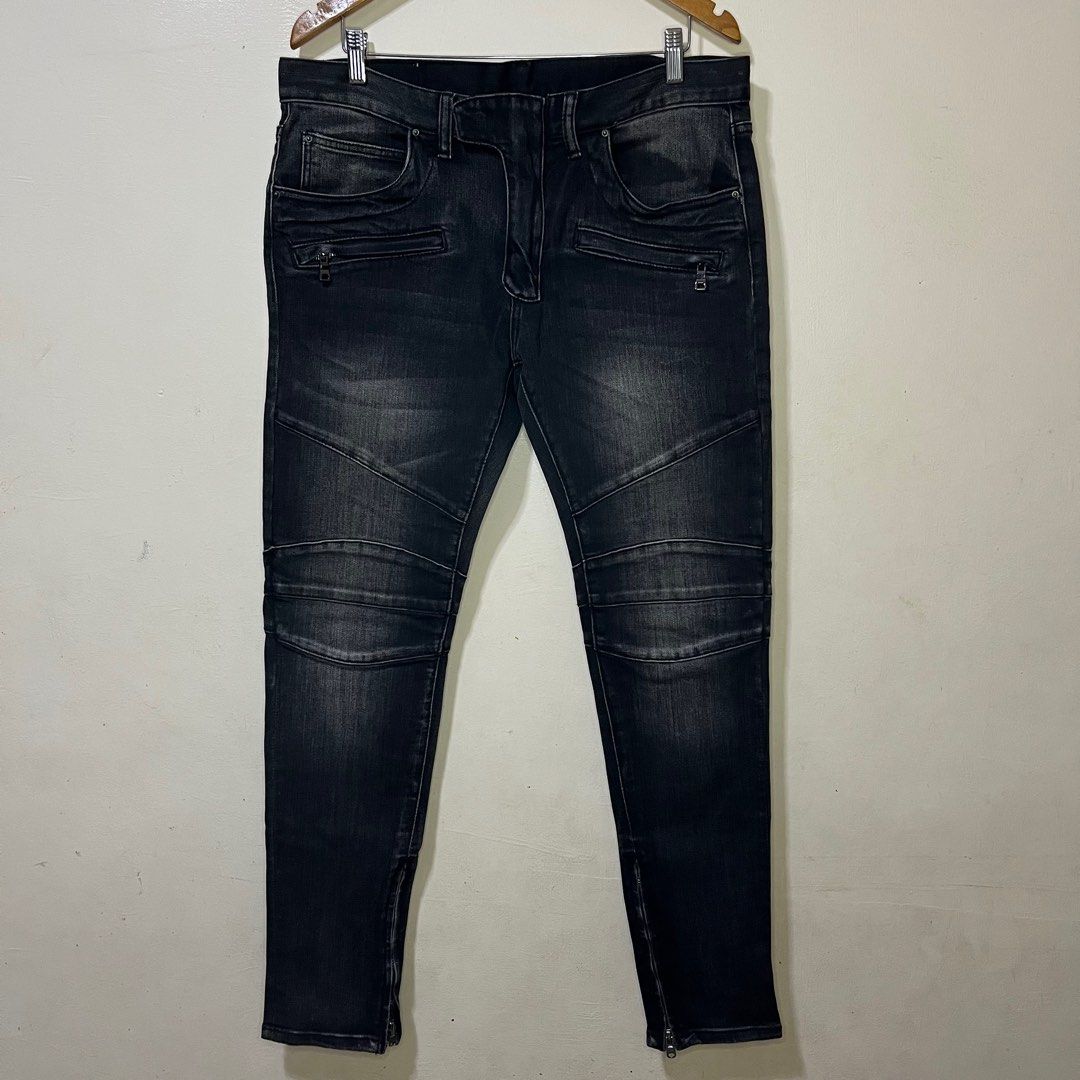 Mnml M14 Stretch Denim Black Uncle Zip Pants (Category: Jeans) located in Calamba. Submitted by lgnhustler_18 (Listing ID 1317865934, Image 1). Description: Mnml M14 Stretch Denim Black Uncle Zip Pants Size 34 on tag Waist Size: 37 (18.5 inches) Length: 43 inches Hip: 20.5 inches Inseam: 32.5 inches Thigh: 12 inches Leg Opening: 6.5 inches Front Rise: 11 inches Back Rise: 13 inches Very good condition.