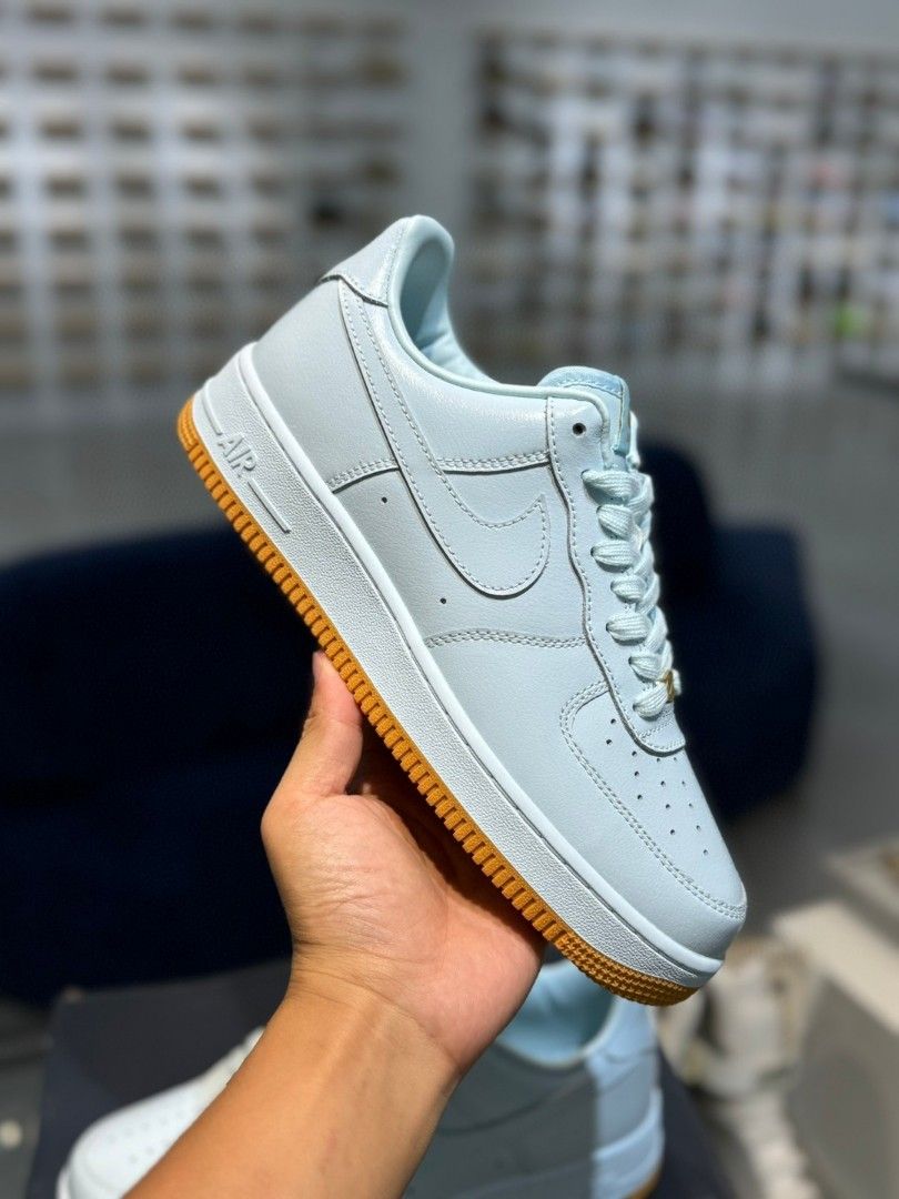 nike air force style
