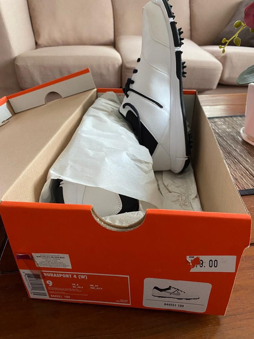 Nike Golf DURASPORT 4 W NEVER USE Sports Equipment Sports Games Golf on Carousell