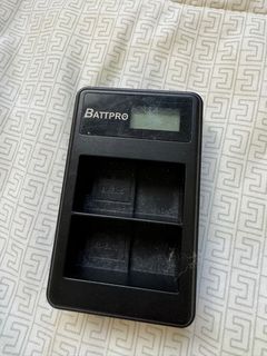 （分類：）位於 。 由 vincent977980 提交（商品編號 1317796925，圖片 1）。簡介： 。
