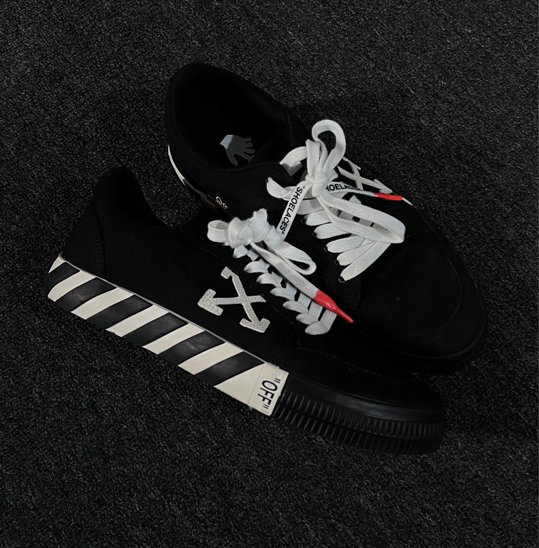 Off white vulc low fit top