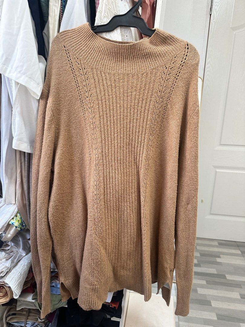Old navy beige sweater hot sale