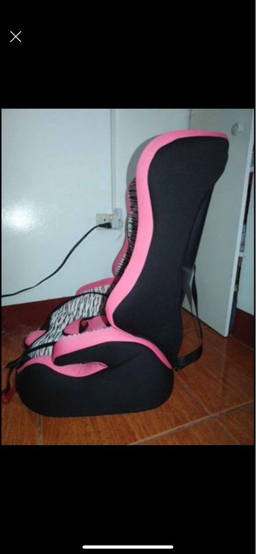 Pink Picolo Car Seat (Category: Car Seats) located in Taguig. Submitted by silvercrystal.262fd6 (Listing ID 1317879646, Image 3). Description: picolo car seat in white tiger very cute in actual sanitized and ready to use no flaws RFS: outgrown already.
