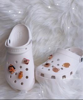 (Category: ) located in . Submitted by shopatqiu (Listing ID 1315820276, Image 1). Description: .