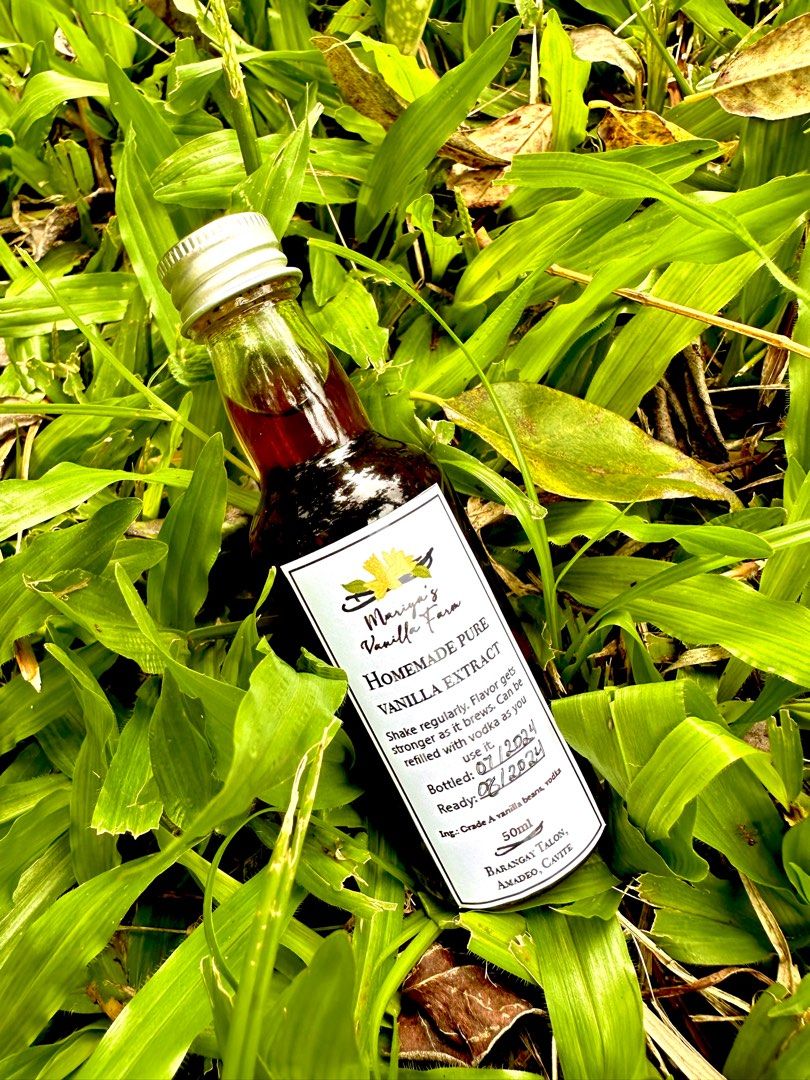 Pure Vanilla Extract (Category: Spice & Seasoning) located in Pasig City. Submitted by dindin25 (Listing ID 1317715793, Image 3). Description: Introducing our very own homemade pure vanilla extract! 🌱 Home grown from Amadeo, Cavite. This product is a labor of love as we made sure to be meticulous every step of the way, from cultivating our Grade A vanilla pods to bottling each extract with only the best beans—all to ensure the richest, sweetest 