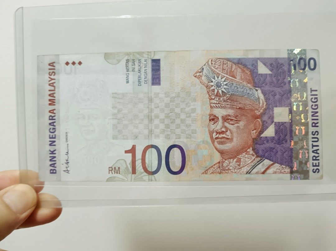Rm100 9th Series Circulation Banknote (1999), Hobbies & Toys, Collectibles  & Memorabilia, Currency on Carousell