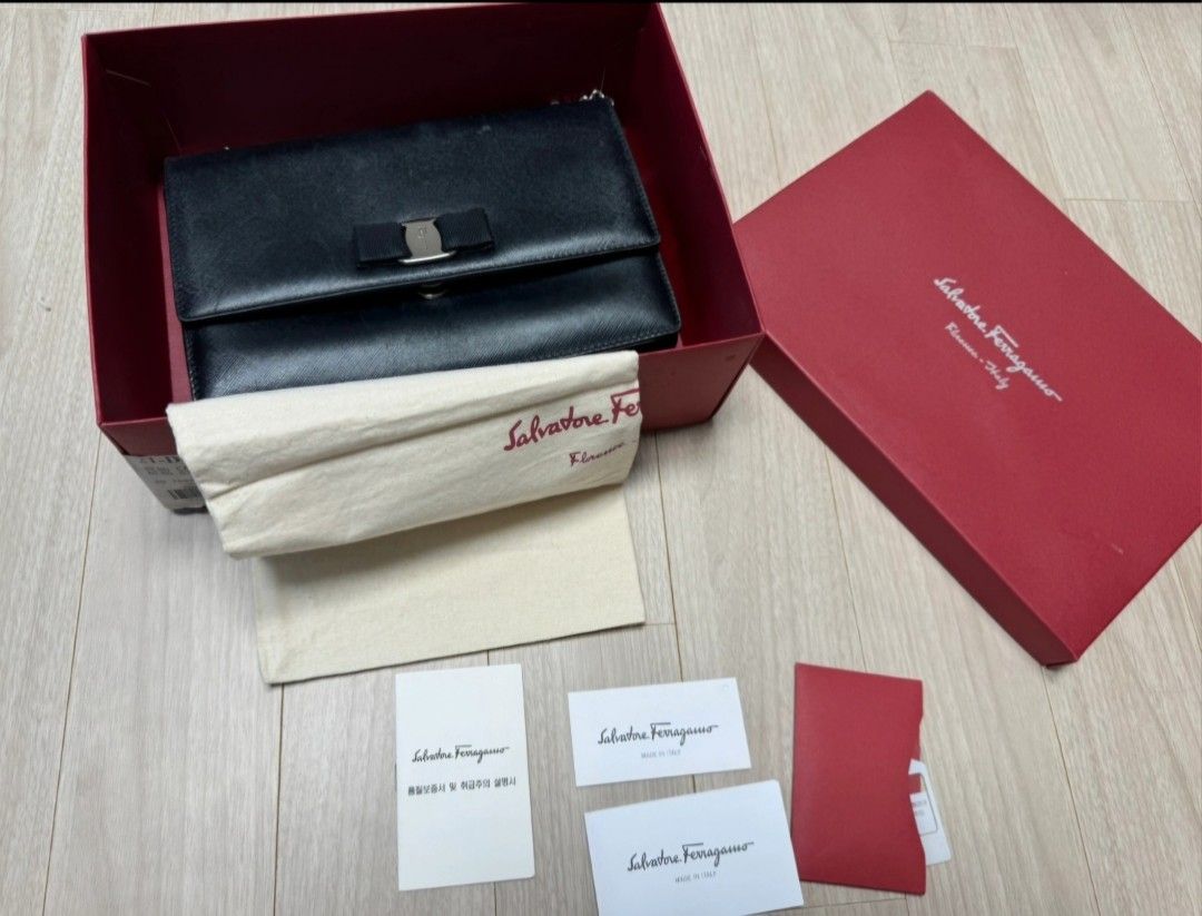 Salvatore Ferregamo Sling Bag (Category: Luxury Bags & Wallets) located in Baguio. Submitted by k_style_co_preloved (Listing ID 1317831020, Image 1). Description: Available on August 13th.. I will be bringing in Phil, light scratches but not so visible. My personal preloved, complete inclusion..
