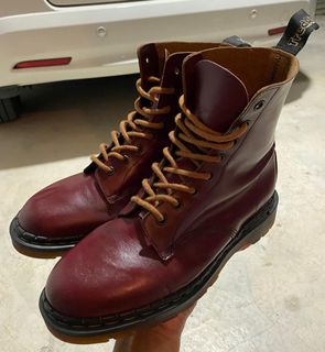(Category: ) located in . Submitted by ipan_Preloved_Item (Listing ID 1317843026, Image 1). Description: .