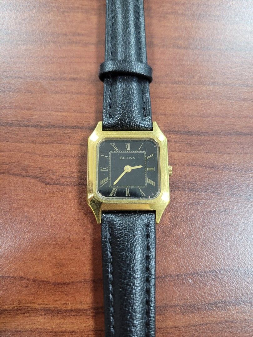 Vintage bulova square watch top