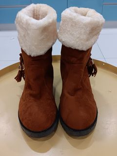 (Category: ) located in . Submitted by shopcheapers (Listing ID 1317835564, Image 1). Description: .