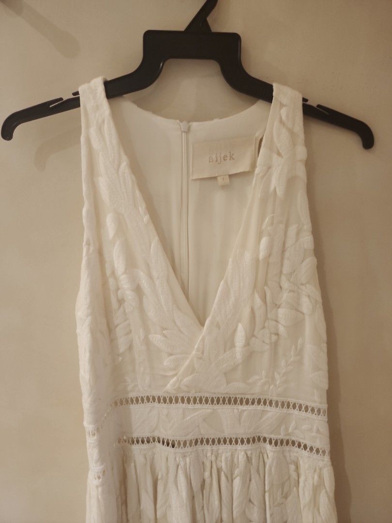 Aijek dress