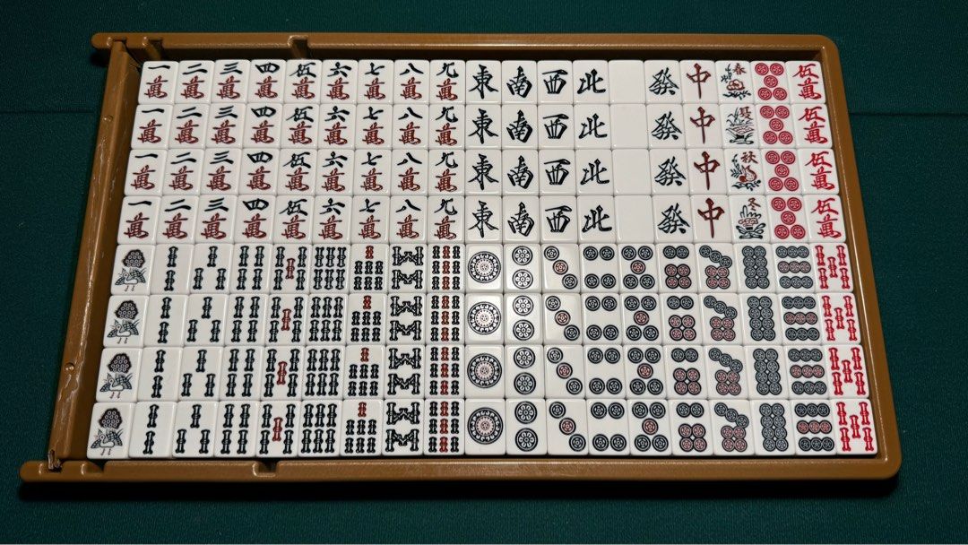 AMOS × MASTERMIND WORLD MAHJONG TILES 麻雀 AMOS × MASTERMIND WORLD MAHJONG TILES – MASTERMIND TOKYO 公式