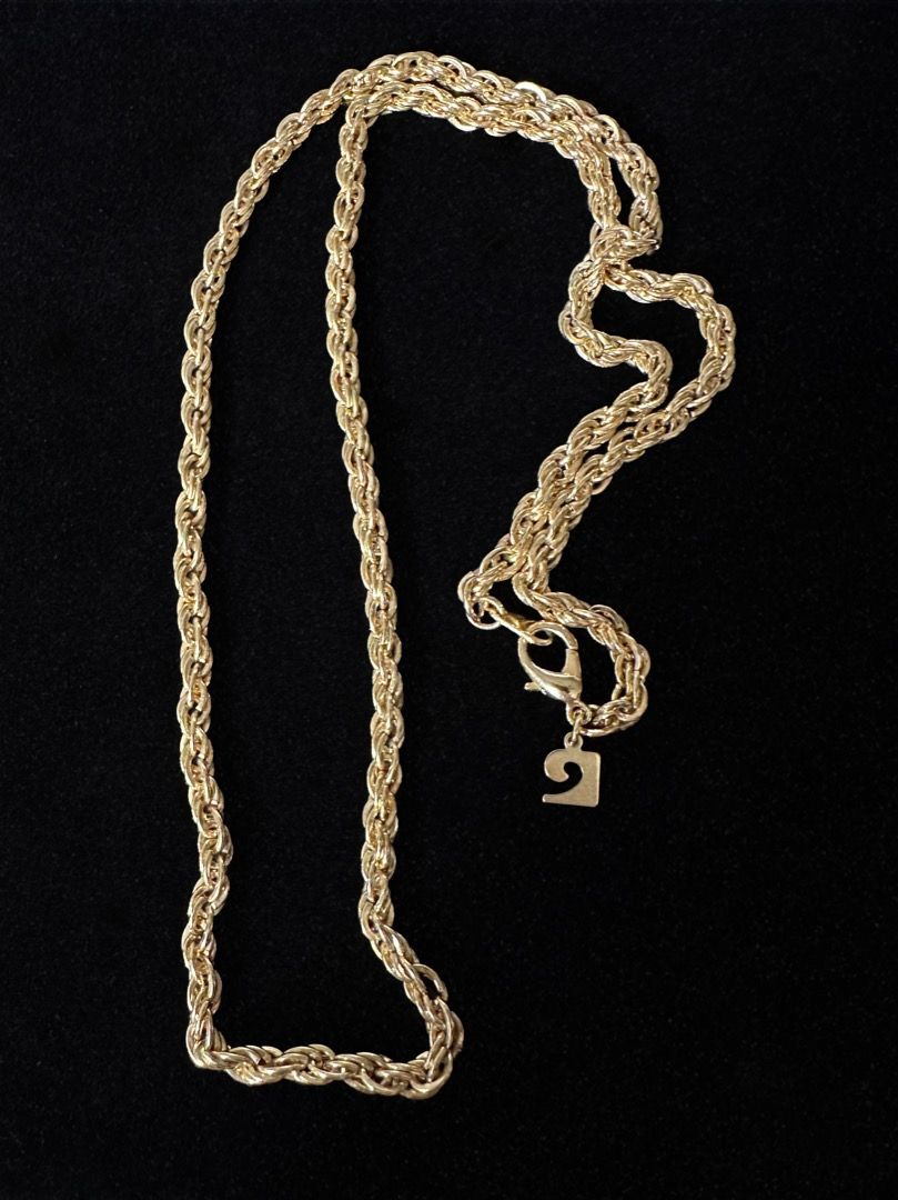 Pierre cardin gold chain hotsell