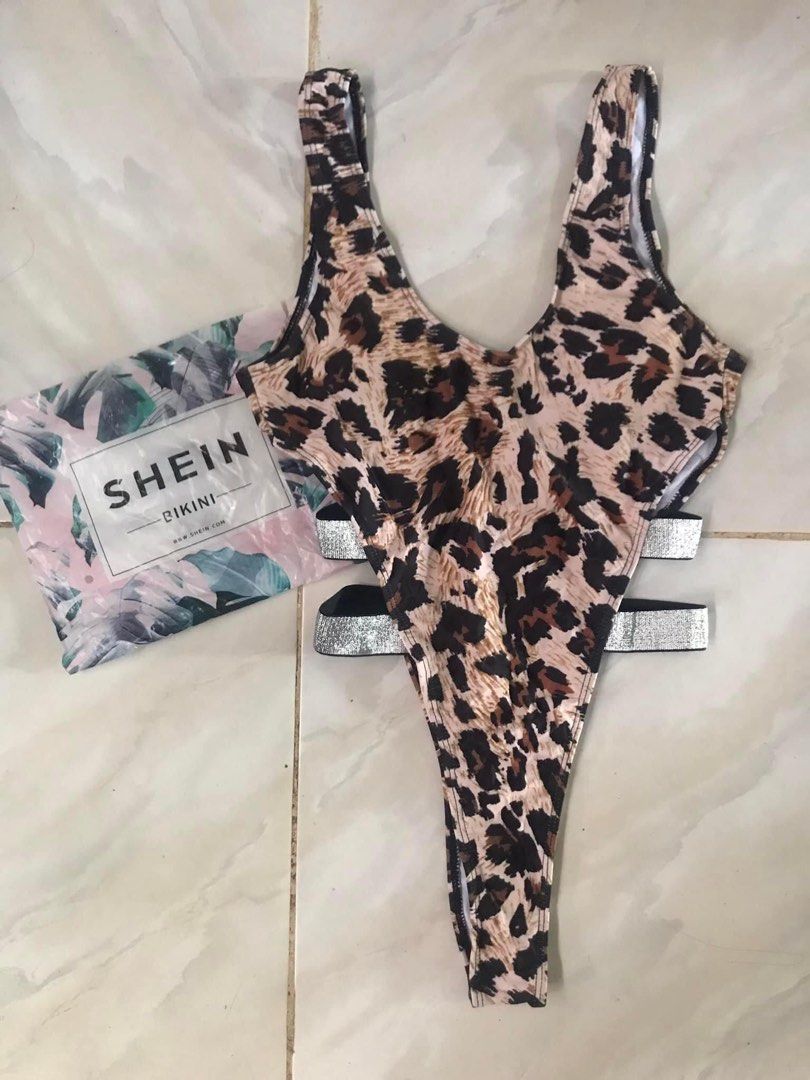BRANDNEW SWIMSUIT (Category: Bikinis & Swimsuits) located in Surigao. Submitted by chip_munk (Listing ID 1321101160, Image 3). Description: Brandnew swimsuit S, M, L available 79-149 pesos only.