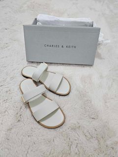 (Category: ) located in . Submitted by lovedbrand (Listing ID 1321024868, Image 1). Description: .