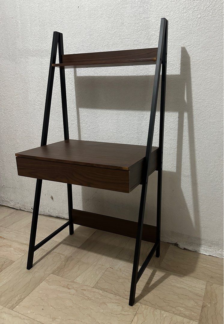 Computer Table (Category: Other Home Furniture) located in Quezon City. Submitted by marc10tiong (Listing ID 1321012707, Image 2). Description: USED Mandaue Foam Samar Desk - Dark Walnut ₱3,000 Meausrements W74 x D48 x H146.5 cm Desktop height: 76 cm Location: Novaliches, Quezon City.