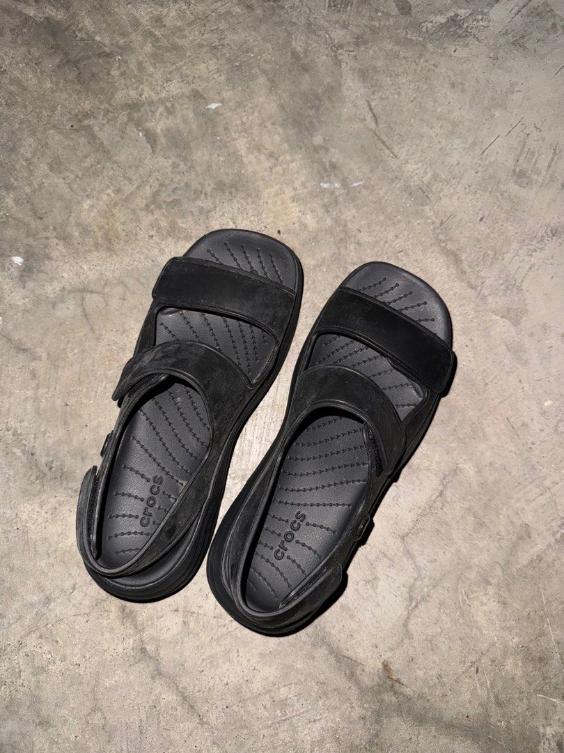 Crocs Skyline Sandals, Women's Fashion, Footwear, Sandals on Carousell