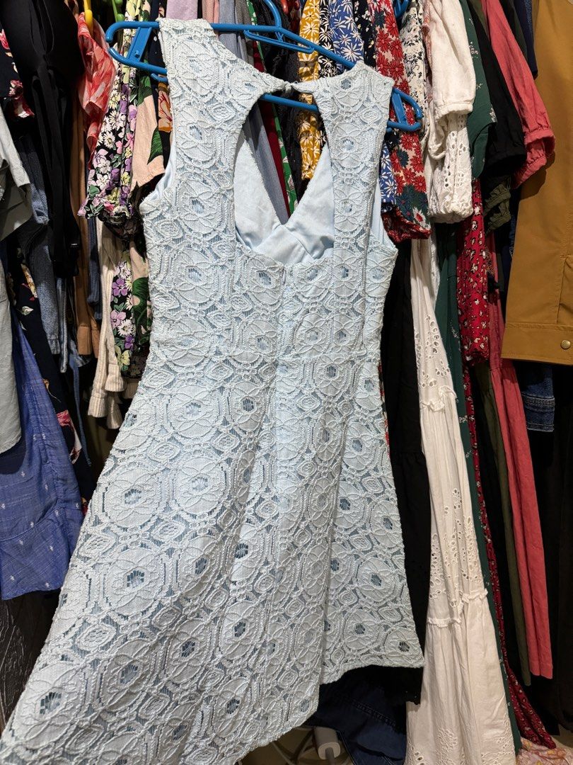 Forever 21 Blue embroid dress (Category: Dresses) located in Cavite. Submitted by hardt0get (Listing ID 1321050198, Image 2). Description: Like new Used once Small on tag.