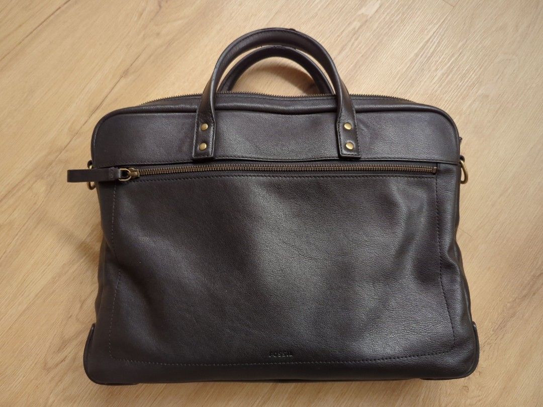 Fossil Leather Bag Men s Fashion Bags Briefcases on Carousell