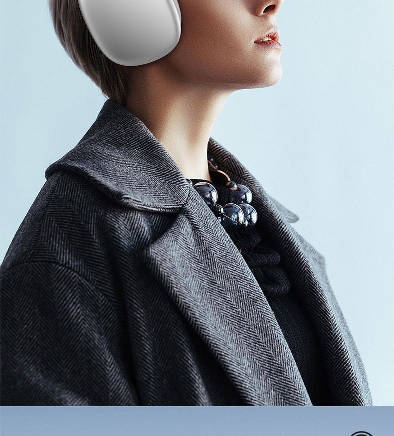 Head-mounted Bluetooth headset (Category: Home & Furniture) located in Calgary. Submitted by lilin1985030794 (Listing ID 1320993728, Image 2). Description: .