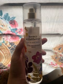 (Category: ) located in . Submitted by margauxdeclutter (Listing ID 1320951358, Image 1). Description: .