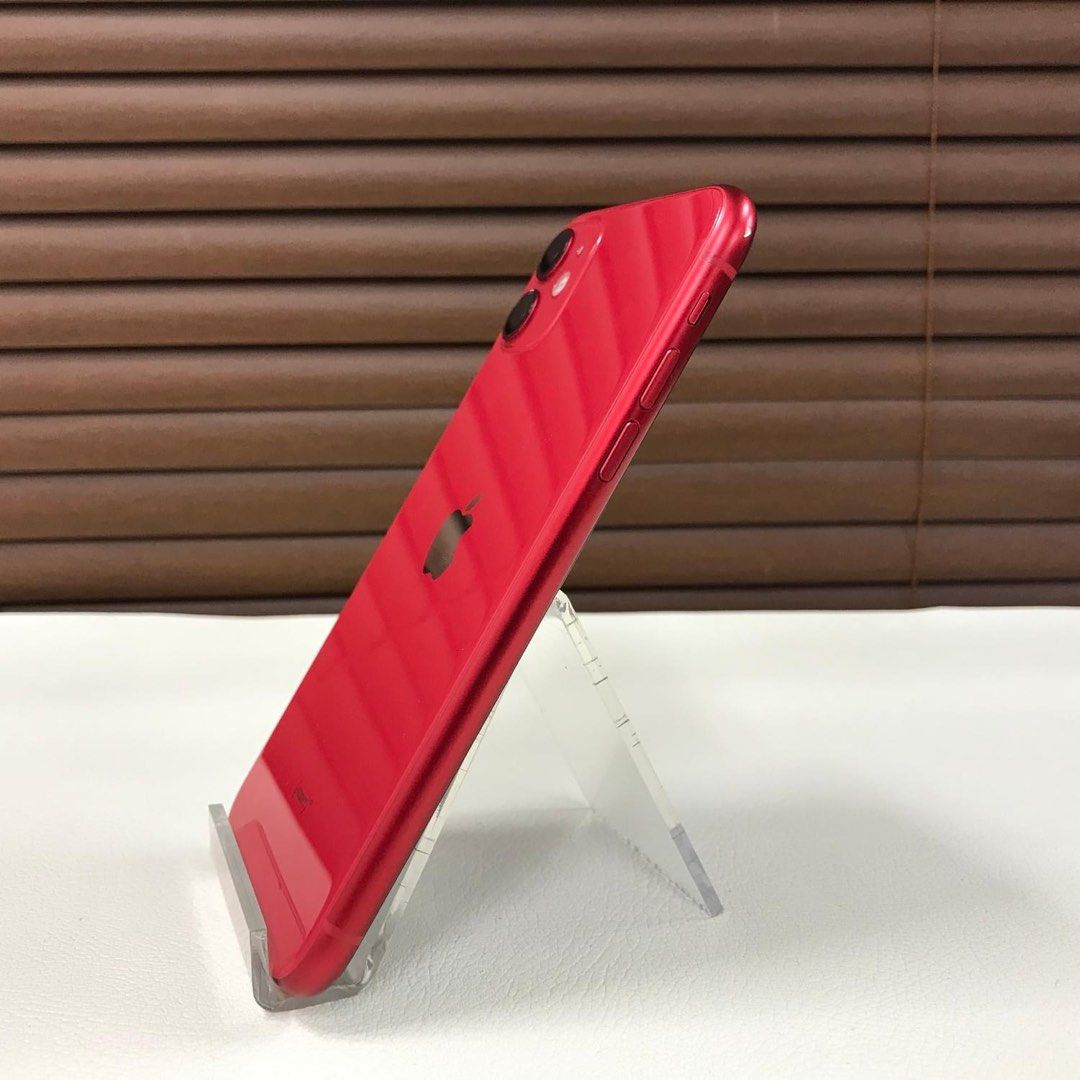 iPhone 11 256gb (Category: iPhone 11 Series) located in Manila. Submitted by TekiCashGadgetsph (Listing ID 1321018291, Image 2). Description: (FU) Open-line, any sim working (worldwide) - Guaranteed original iPhone not fake/copy accessories with box Secondhand Good as new not abused! Presentable •Original Lcd • no issue hidden issues • clean apple id / iCloud id • Good batthealth • Good cam front/back • Good Performance • Working face id • Good u
